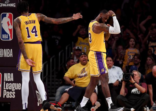  詹姆斯轰下三双数据，湖人主场力克掘金迎连胜